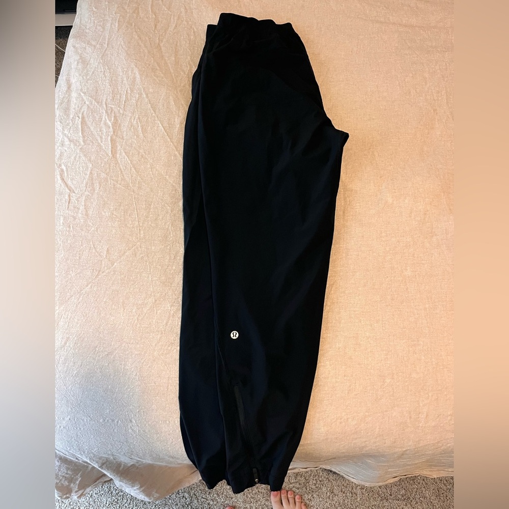 Lululemon adaptive state joggers